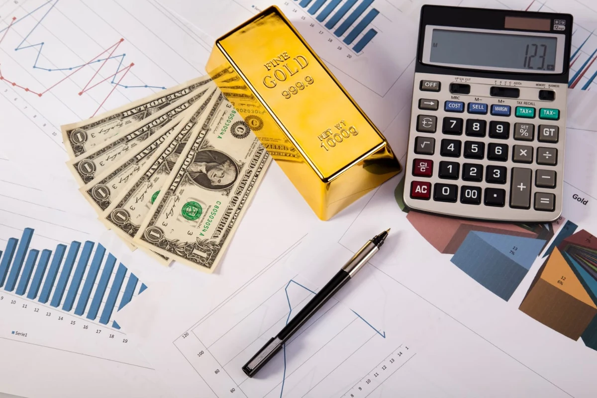 Attento al prezzo dell’oro: ha subito una brusca frenata, l’esperto ci spiega cosa succede